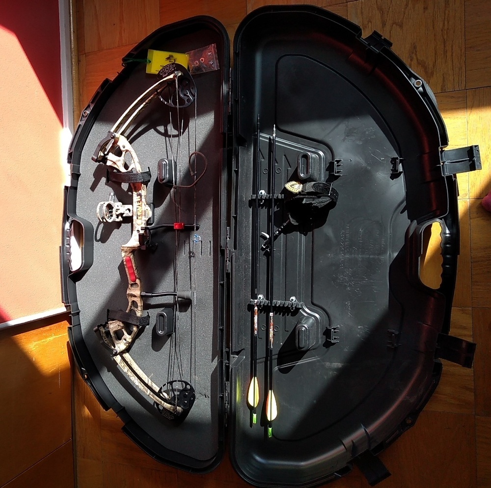 PSE Fever Compound Bow